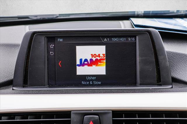 Used 2018 BMW 320i xDrive Sedan image 16