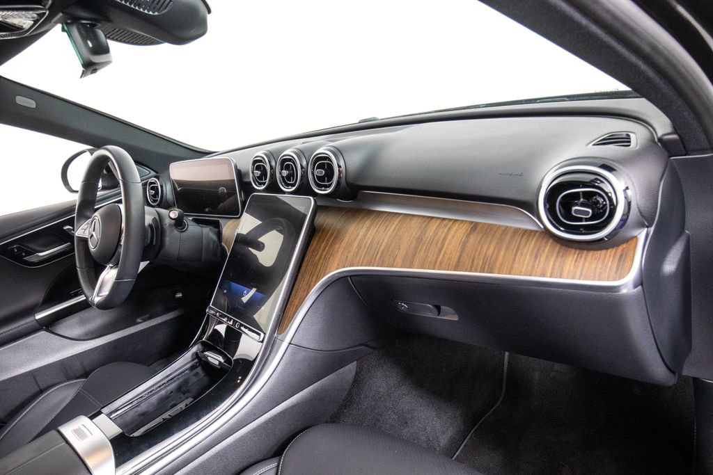 Used 2024 Mercedes-Benz C 300 Sedan image 18