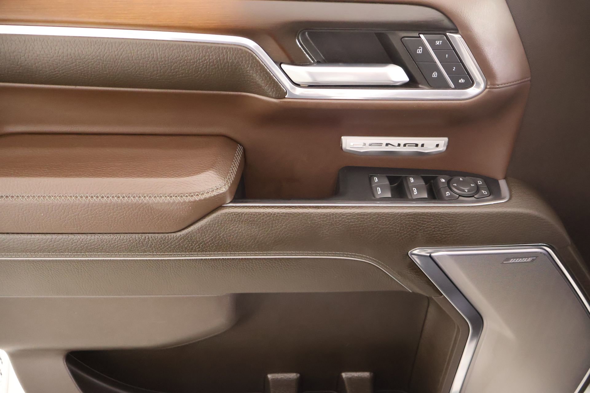 Used 2024 GMC Sierra 1500 Denali image 17