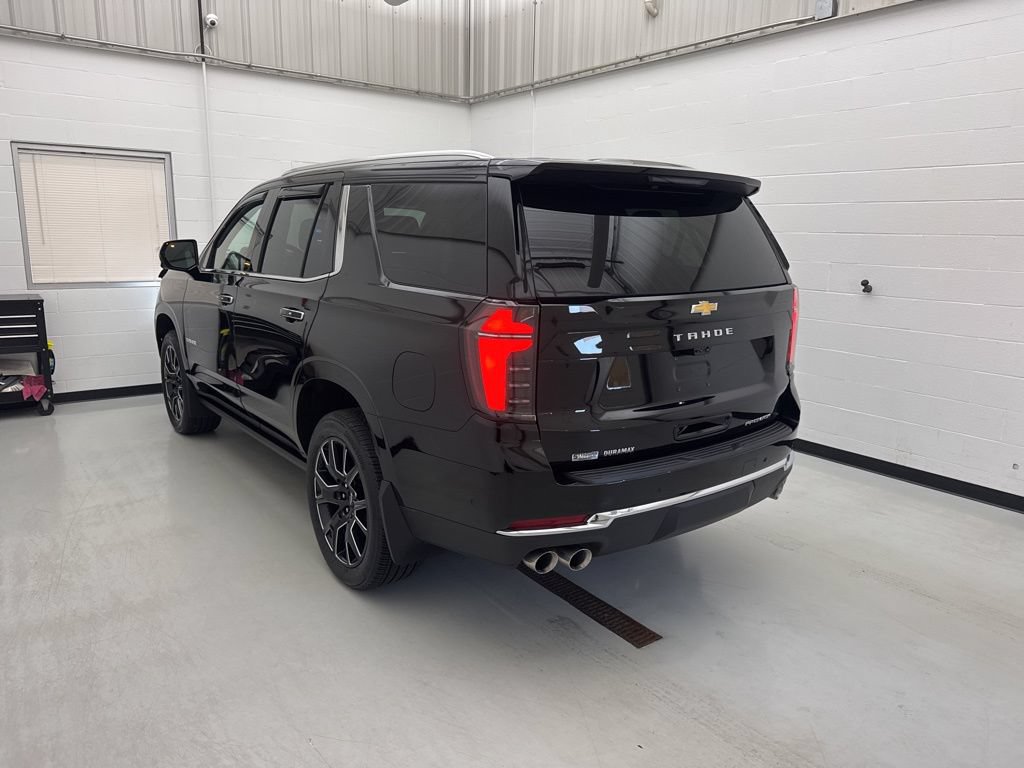 Used 2025 Chevrolet Tahoe Premier AWD/4WD image 19