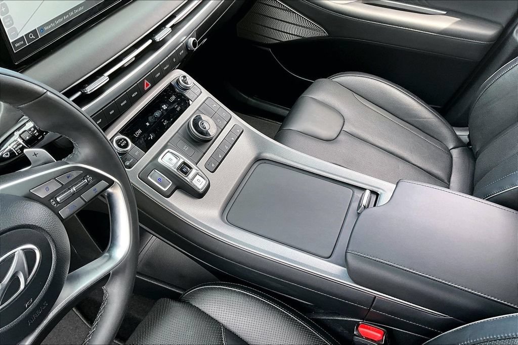 Used 2024 Hyundai Palisade Calligraphy FWD image 18