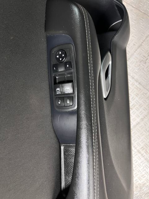 Used 2016 Dodge Challenger SXT image 26
