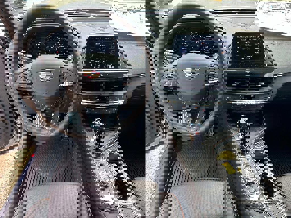 New 2026 Cadillac CT4 V image 18