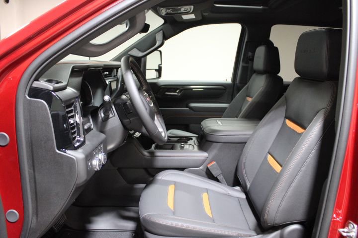 New 2026 GMC Sierra 2500 AT4 w/ Technology Package AWD/4WD image 20