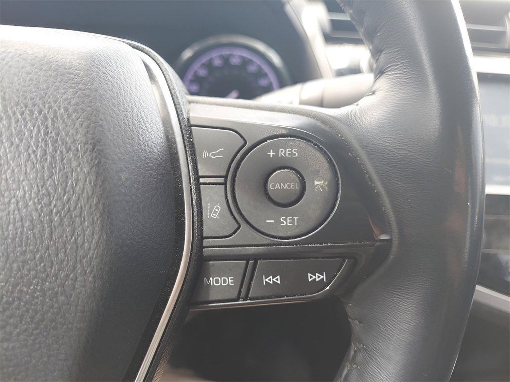 Used 2018 Toyota Camry SE image 28