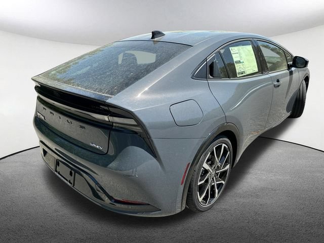 New 2026 Toyota Prius Plug-In Hybrid FWD image 10