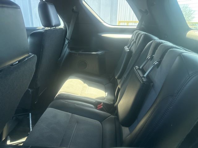 Used 2017 Ford Explorer XLT w/ Equipment Group 202A image 20