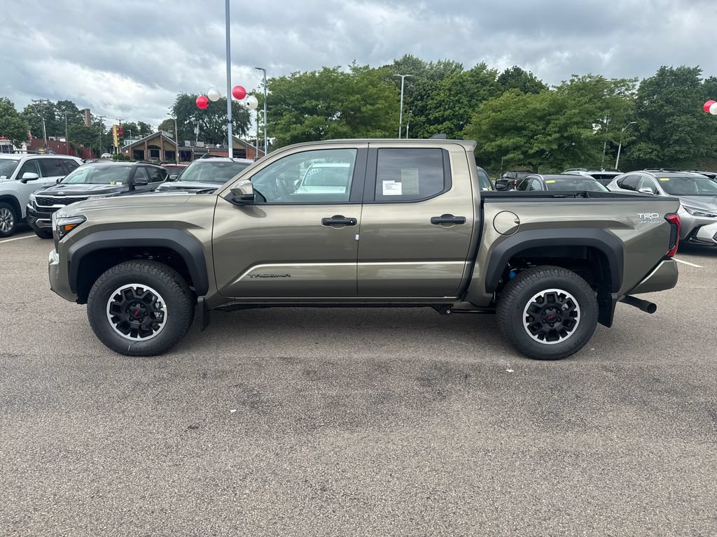 New 2026 Toyota Tacoma TRD Off-Road AWD/4WD image 4