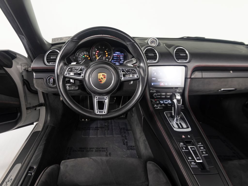 Certified 2021 Porsche 718 Boxster Spyder RWD image 6