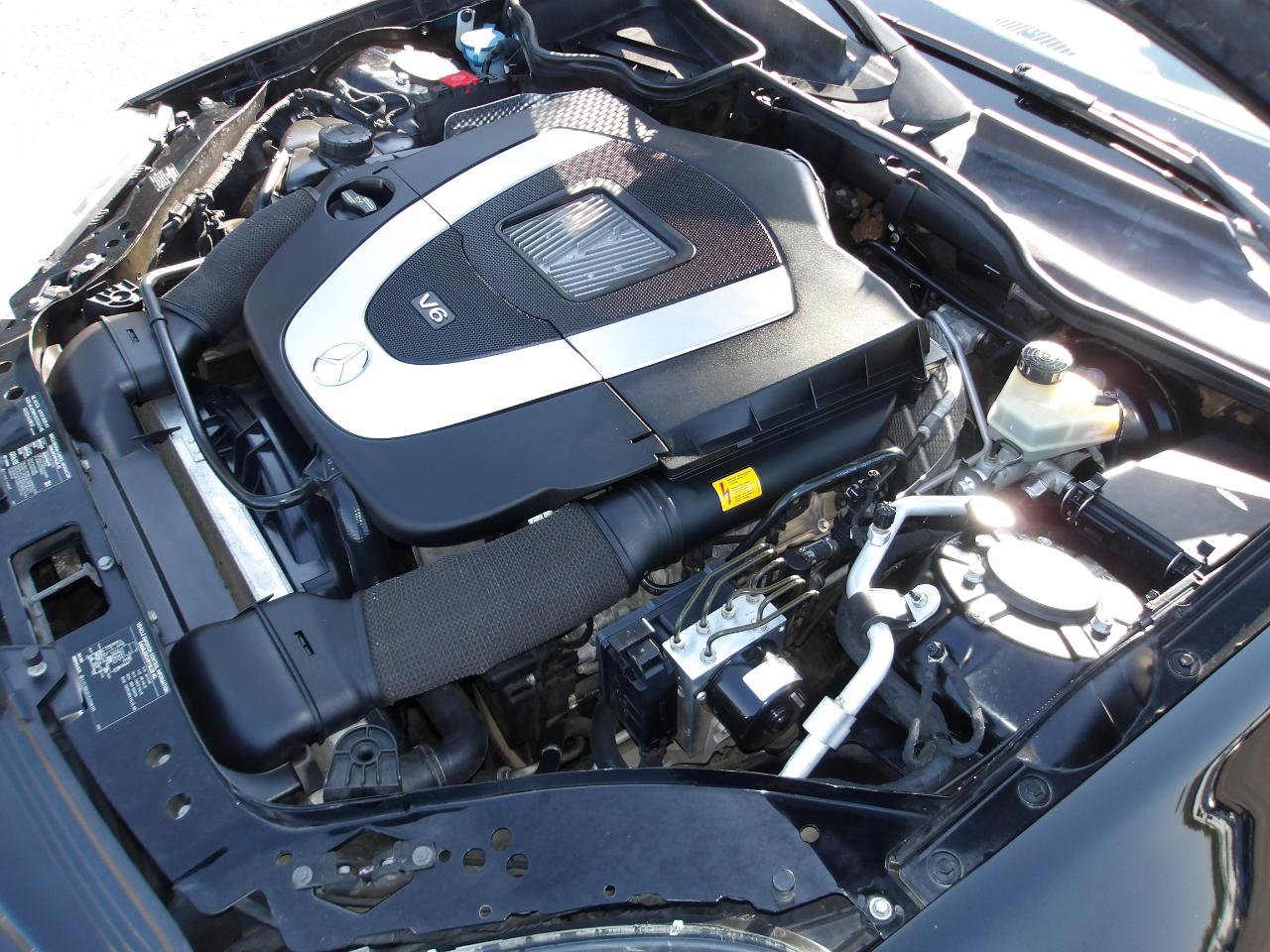 Used 2005 Mercedes-Benz SLK 350 image 25
