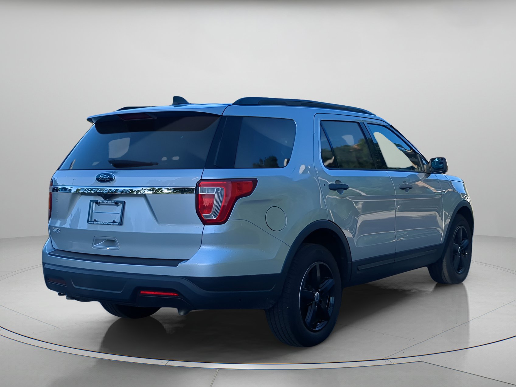 Used 2018 Ford Explorer FWD image 40