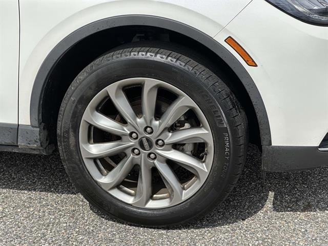 Used 2022 Lincoln Corsair AWD w/ Premium Package image 7
