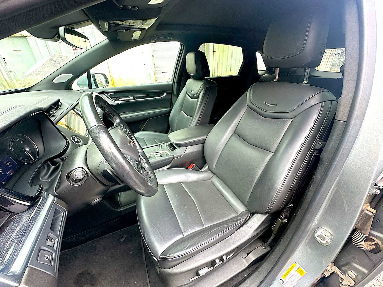 Used 2023 Cadillac XT5 Premium Luxury image 13