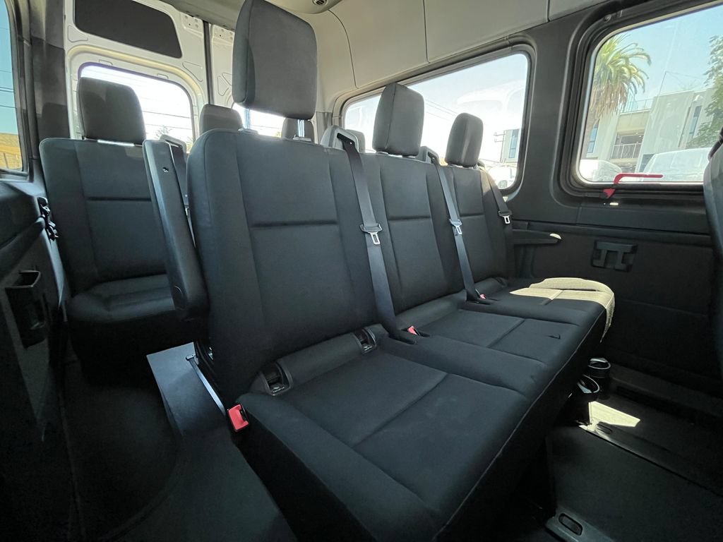 Used 2024 Mercedes-Benz Sprinter 2500 image 16