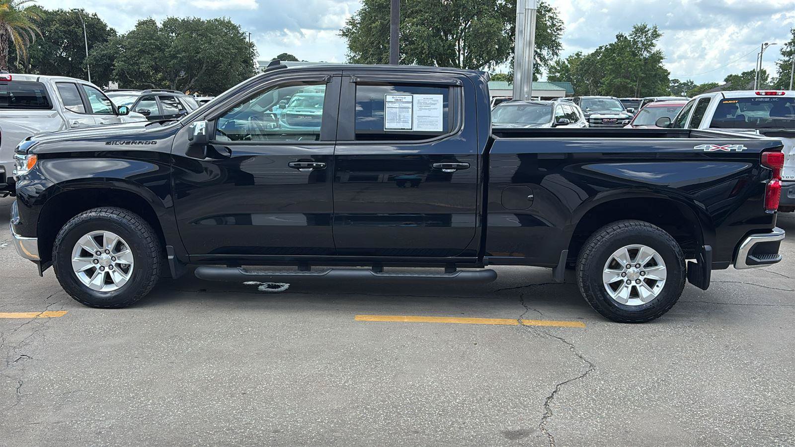 Certified 2023 Chevrolet Silverado 1500 LT w/ Protection Package AWD/4WD image 4