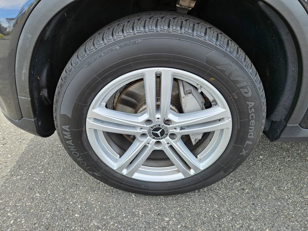 Used 2020 Mercedes-Benz GLC 300 4MATIC image 8