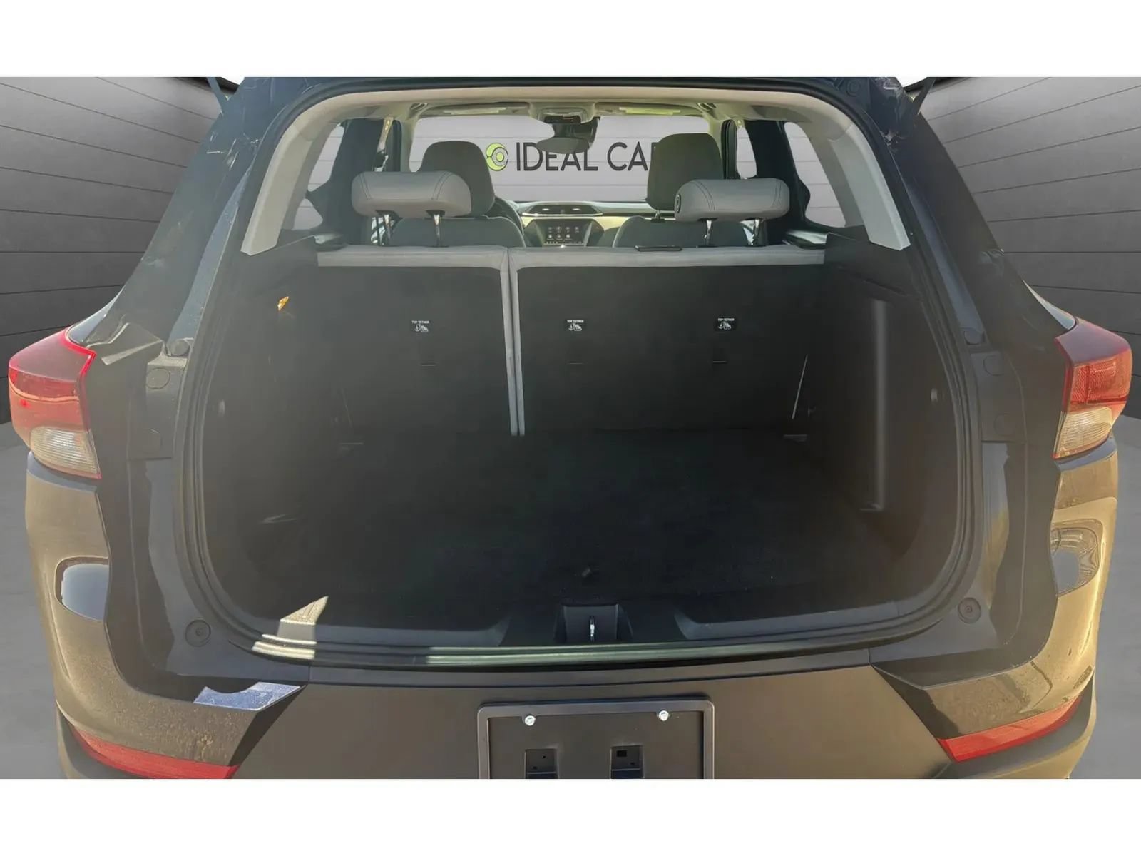 Used 2021 Chevrolet TrailBlazer LS AWD/4WD image 12