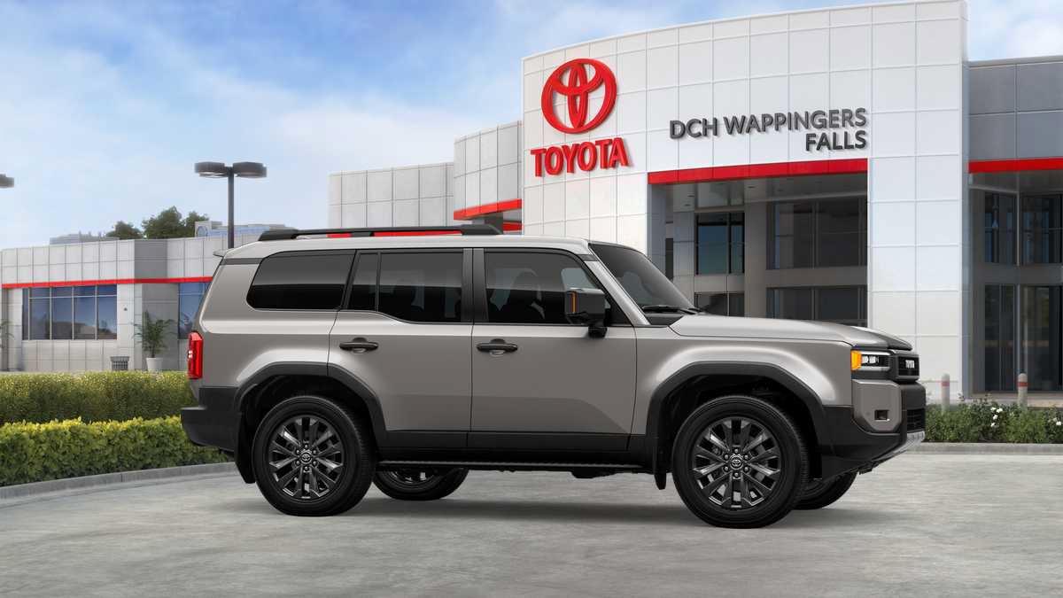 New 2027 Toyota Land Cruiser w/ Premium Package AWD/4WD image 15