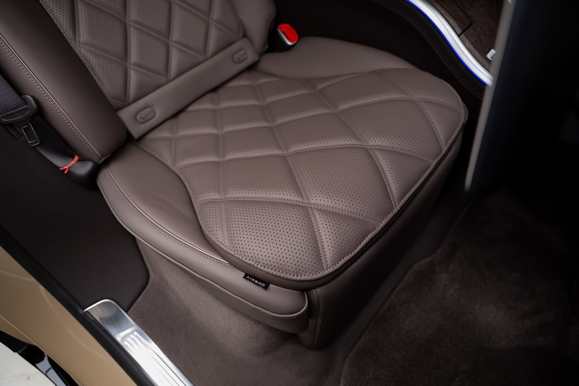 Used 2024 Mercedes-Benz Maybach EQS 680 4MATIC image 67