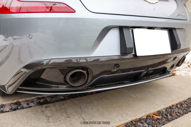 Used 2014 Aston Martin Vanquish Coupe image 90