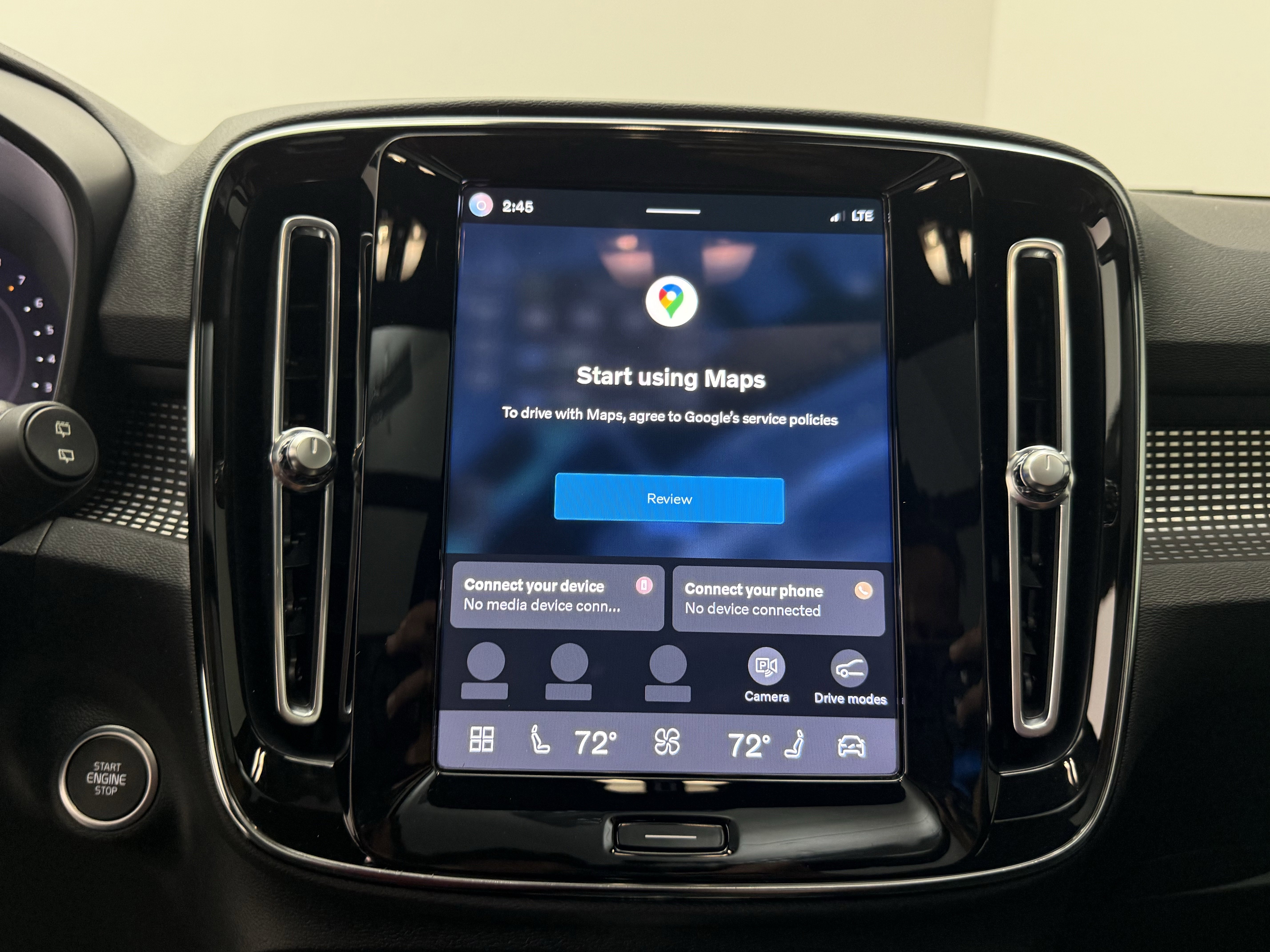 Certified 2023 Volvo XC40 B5 Ultimate w/ Protection Package Premier image 19