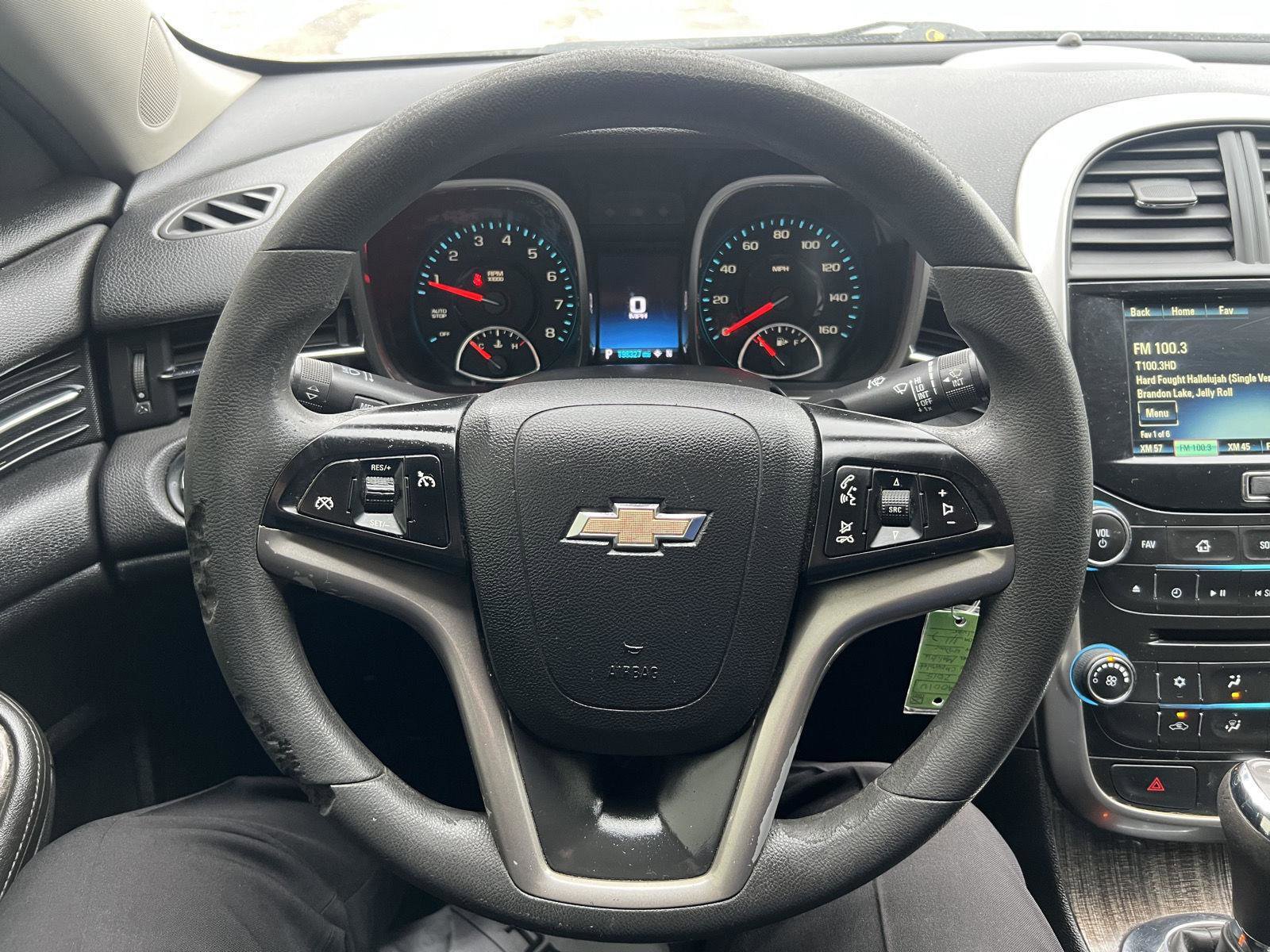 Used 2015 Chevrolet Malibu LT w/ Power Convenience Package image 13