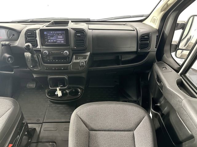 Used 2025 RAM ProMaster 2500 w/ Convenience Group image 24