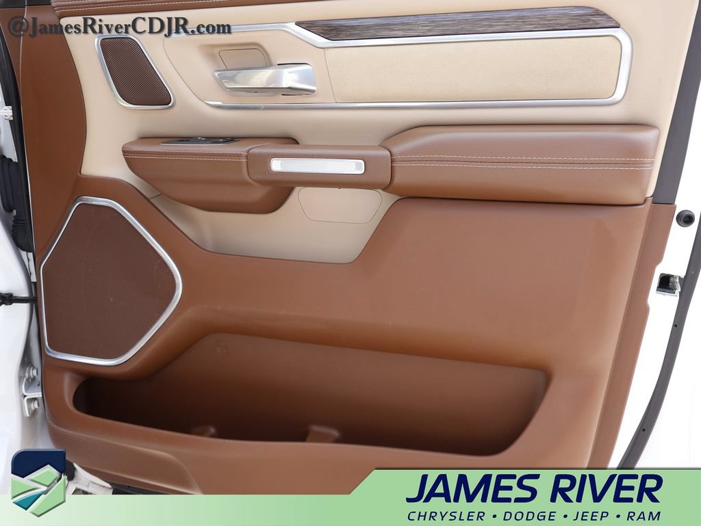 Used 2020 RAM 1500 Laramie AWD/4WD image 8
