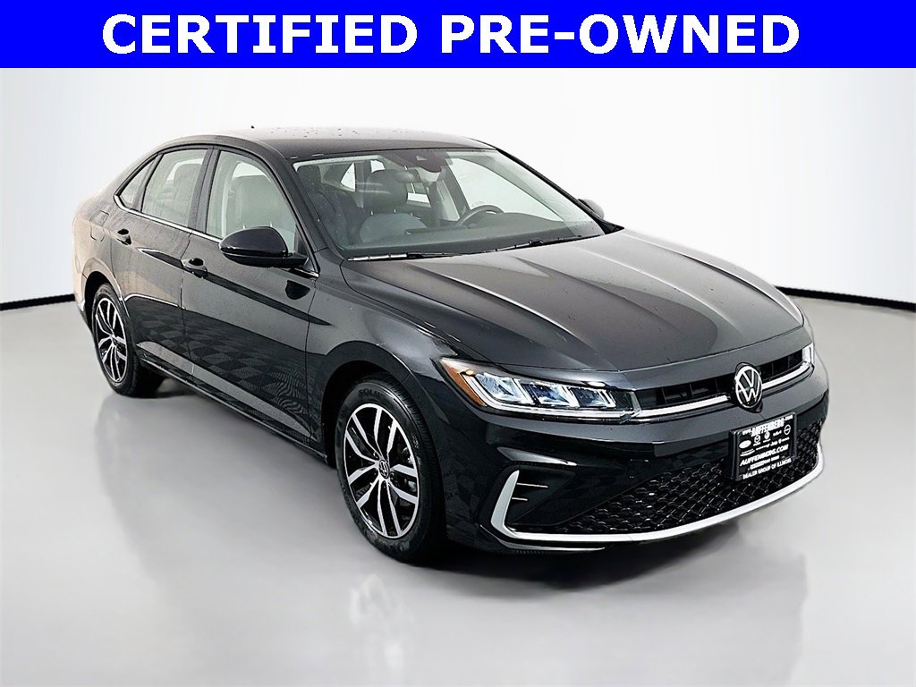 Used 2025 Volkswagen Jetta SE