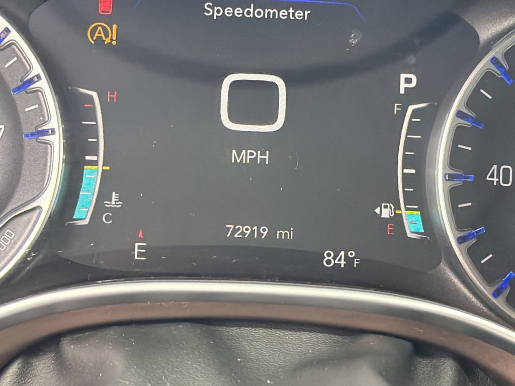 Used 2017 Chrysler Pacifica Touring-L Plus FWD image 17