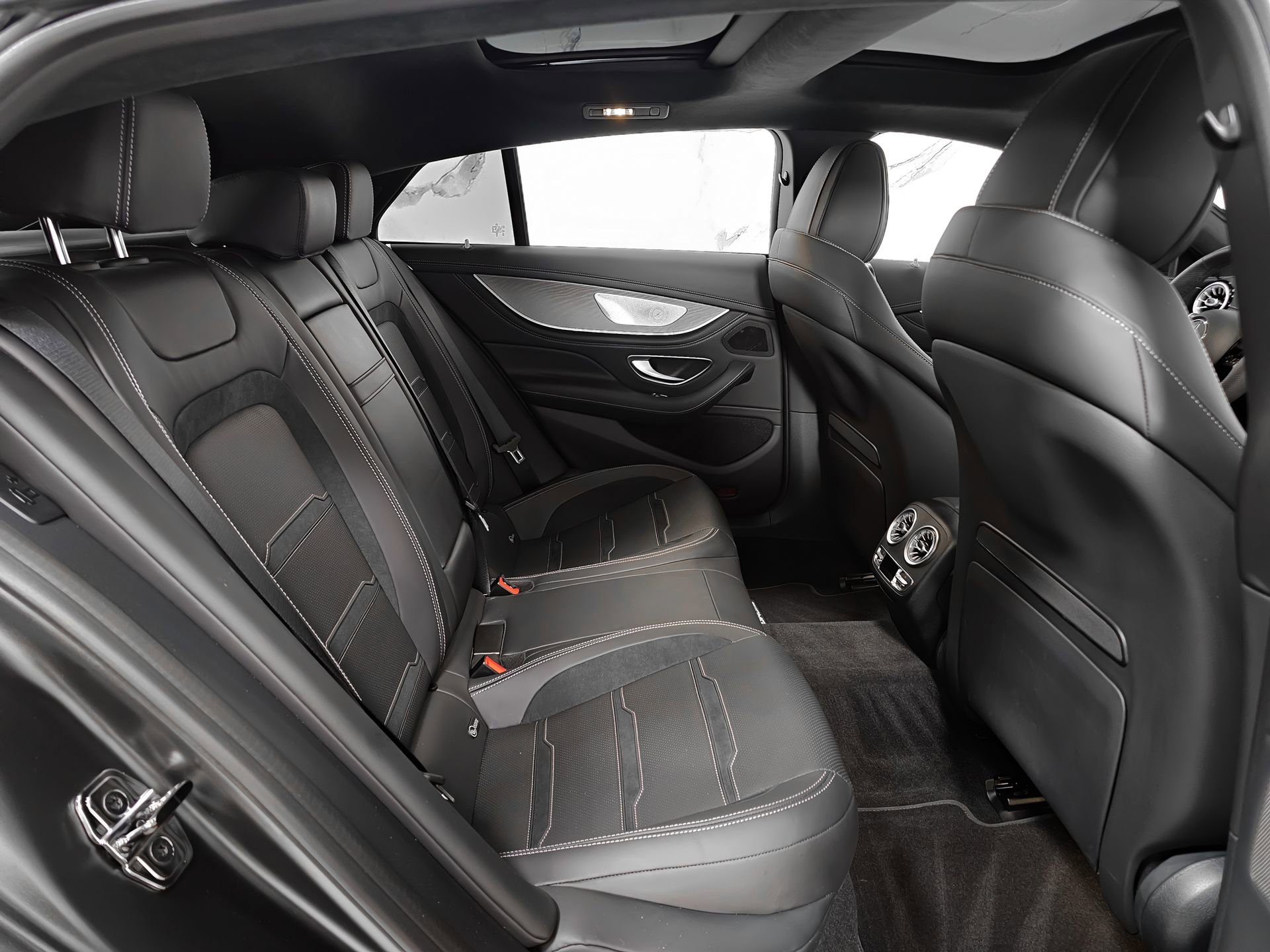 Used 2026 Mercedes-Benz AMG GT 53 image 4