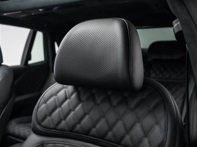 New 2026 Genesis G90 3.5T Prestige image 18