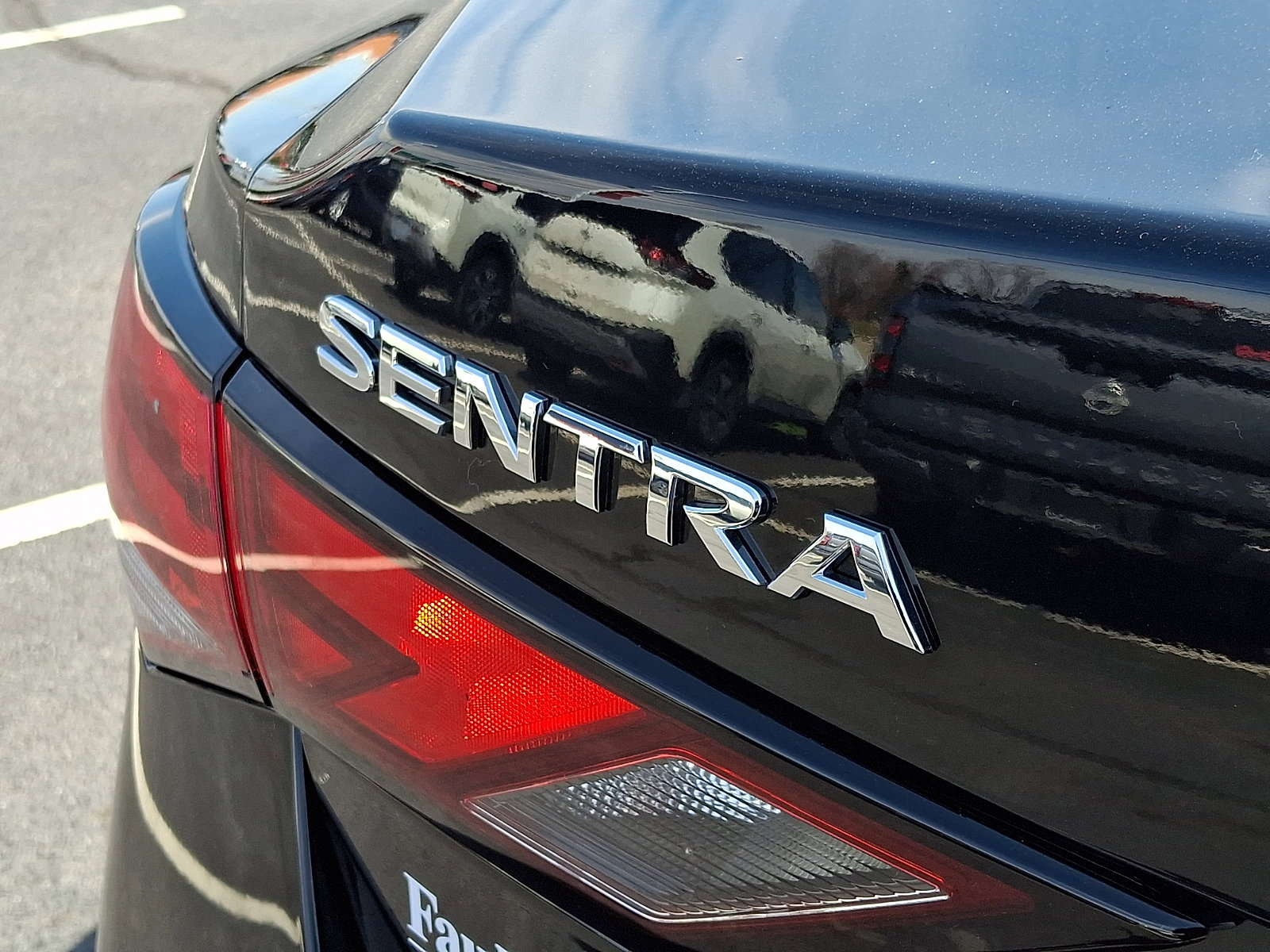 Certified 2024 Nissan Sentra SV FWD image 30