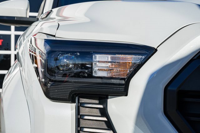 Used 2024 Toyota Tacoma TRD Sport image 12