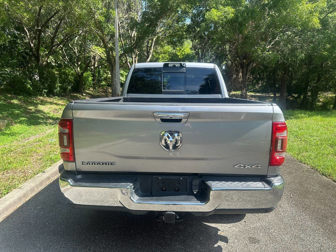 Used 2019 RAM 3500 Laramie image 4