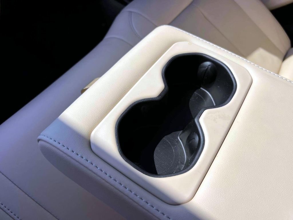 Used 2022 Jeep Grand Cherokee Limited 4xe image 13