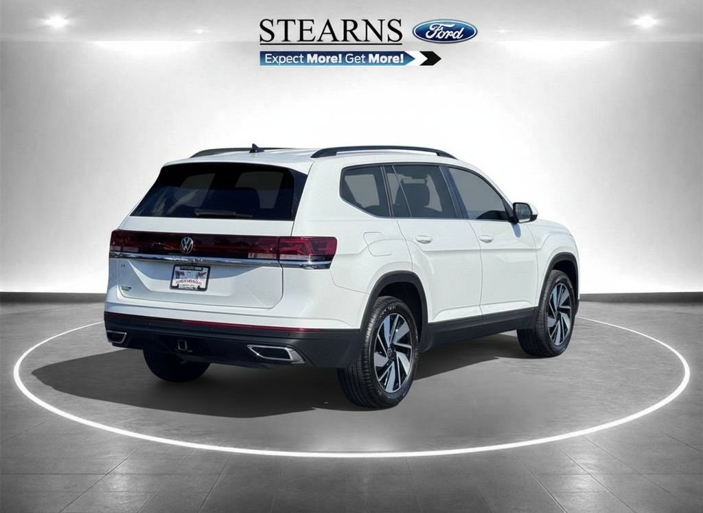 Used 2025 Volkswagen Atlas SE FWD image 15