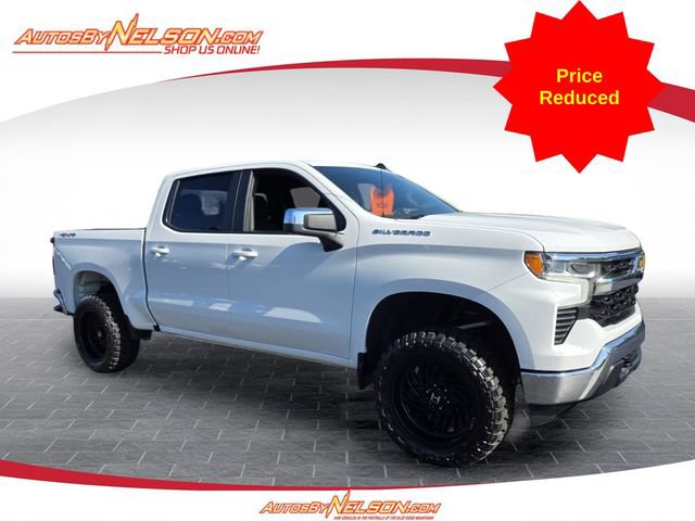 Used 2025 Chevrolet Silverado 1500 LT AWD/4WD image 1