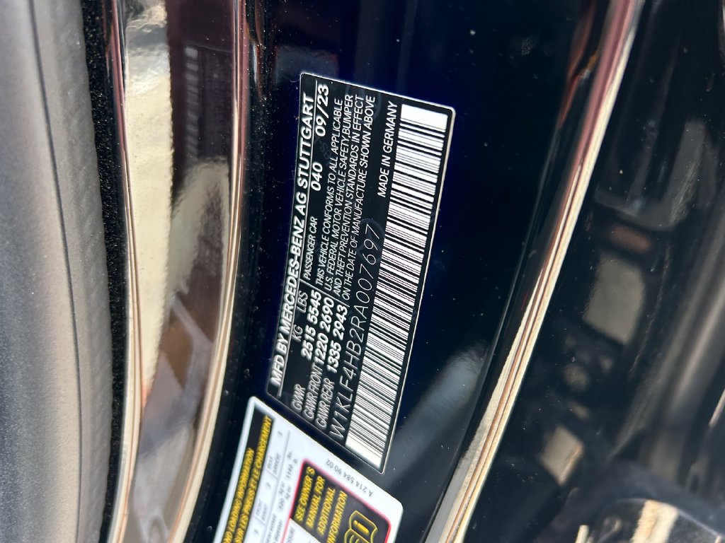 Used 2024 Mercedes-Benz E 350 4MATIC Sedan image 10