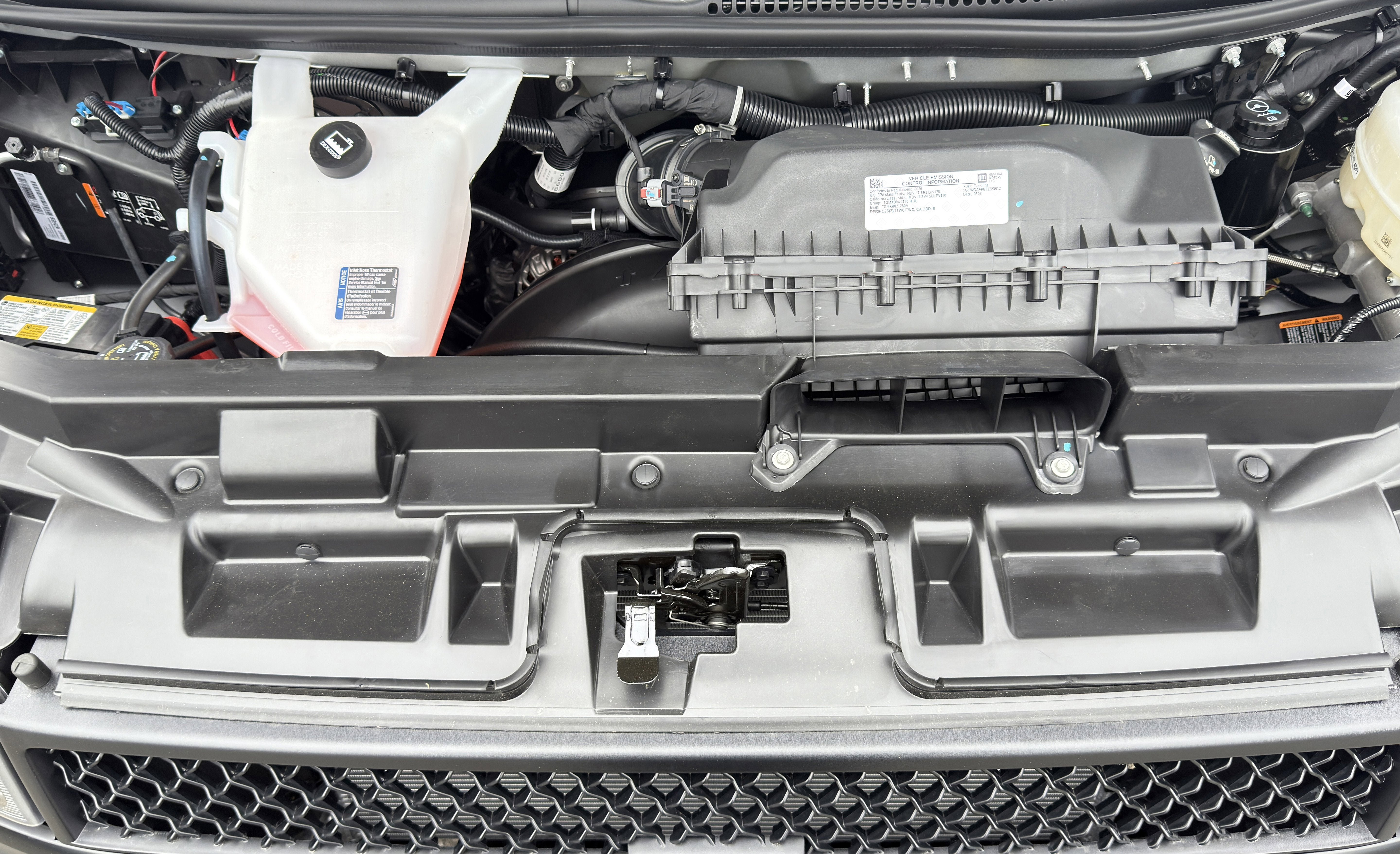 New 2026 Chevrolet Express 2500 RWD image 29
