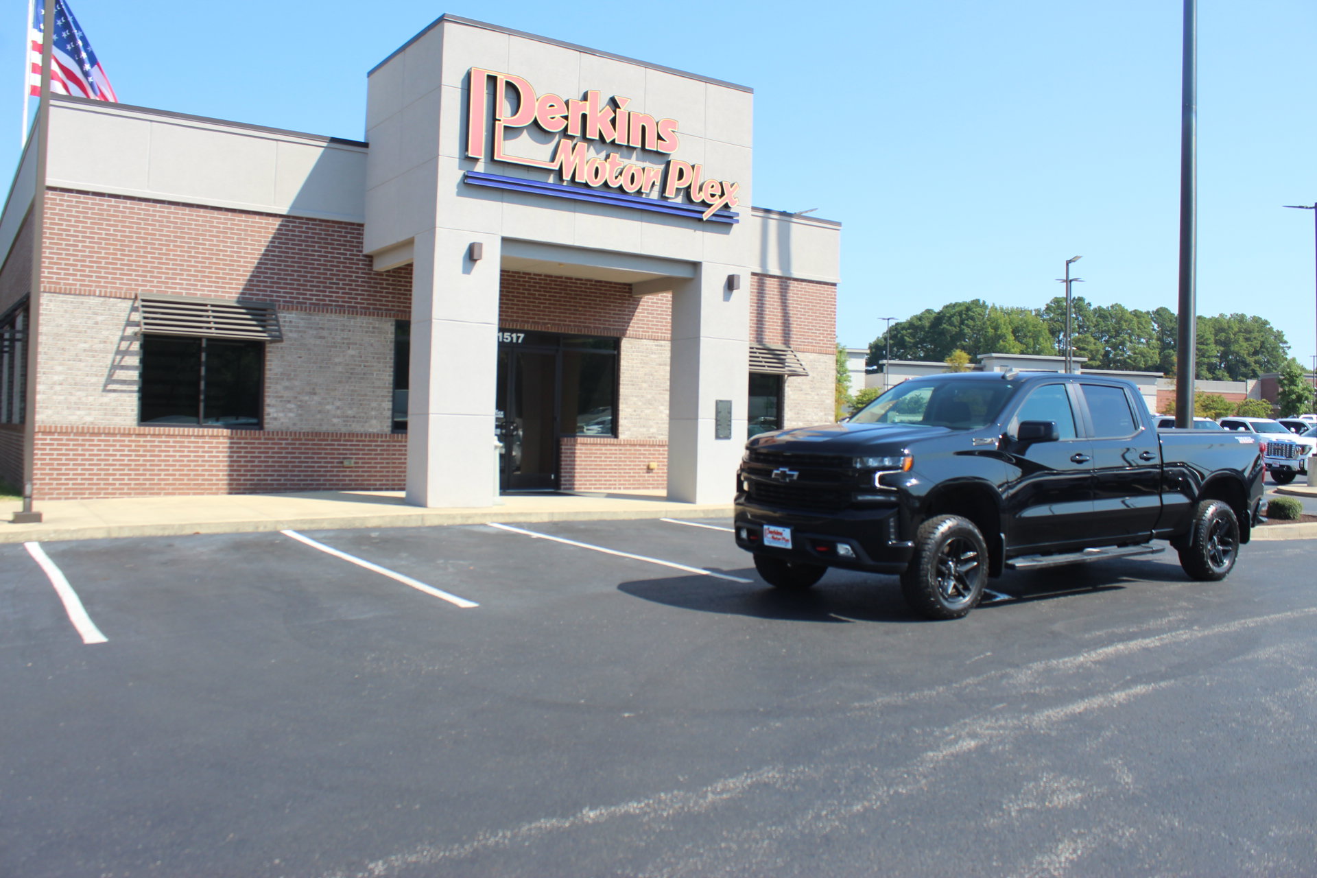 Used 2022 Chevrolet Silverado 1500 LT Trail Boss w/ Bed Protection Package AWD/4WD image 37