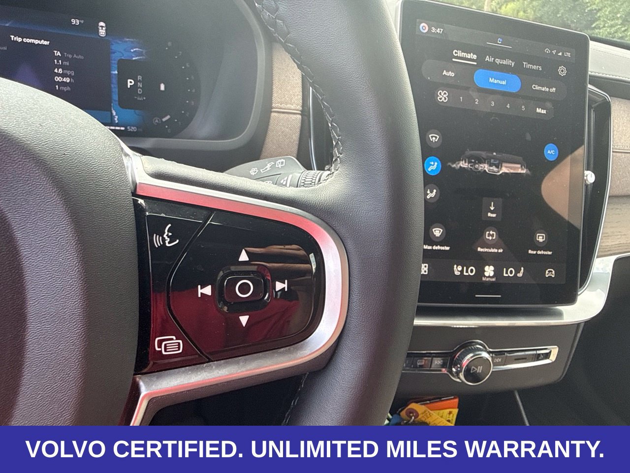 Certified 2026 Volvo XC90 B6 Plus AWD/4WD image 27