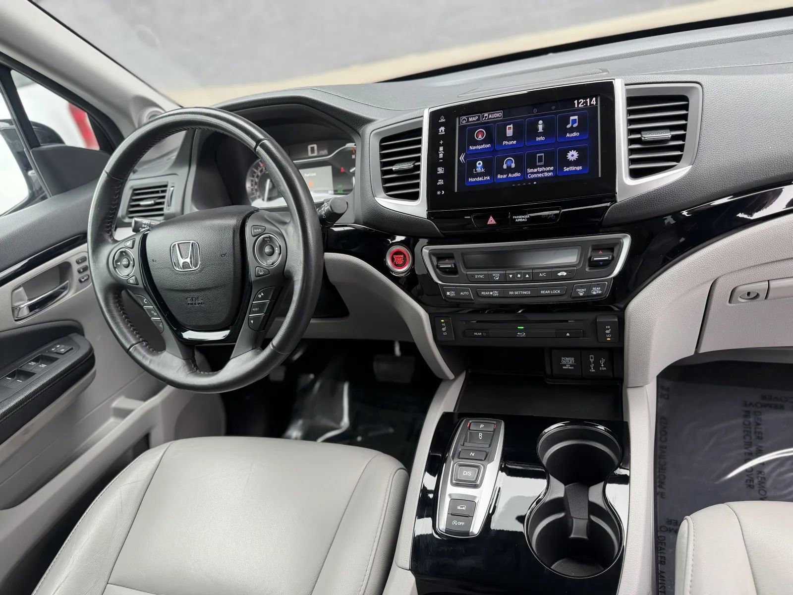 Used 2018 Honda Pilot Touring image 23