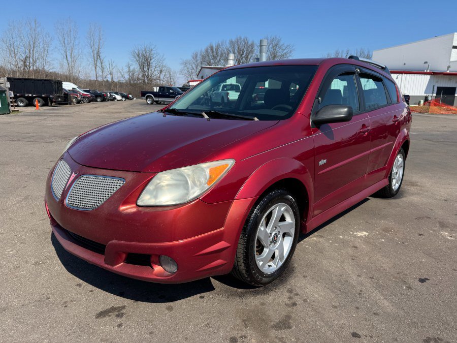 Used 2007 Pontiac Vibe w/ Sun And Sound Package image 1