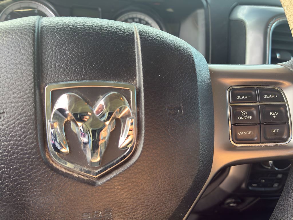 Used 2021 RAM 1500 Classic SLT image 15