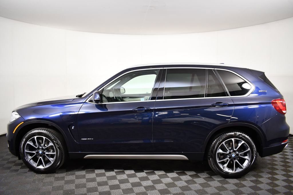 Used 2018 BMW X5 xDrive40e w/ Driving Assistance Package image 11