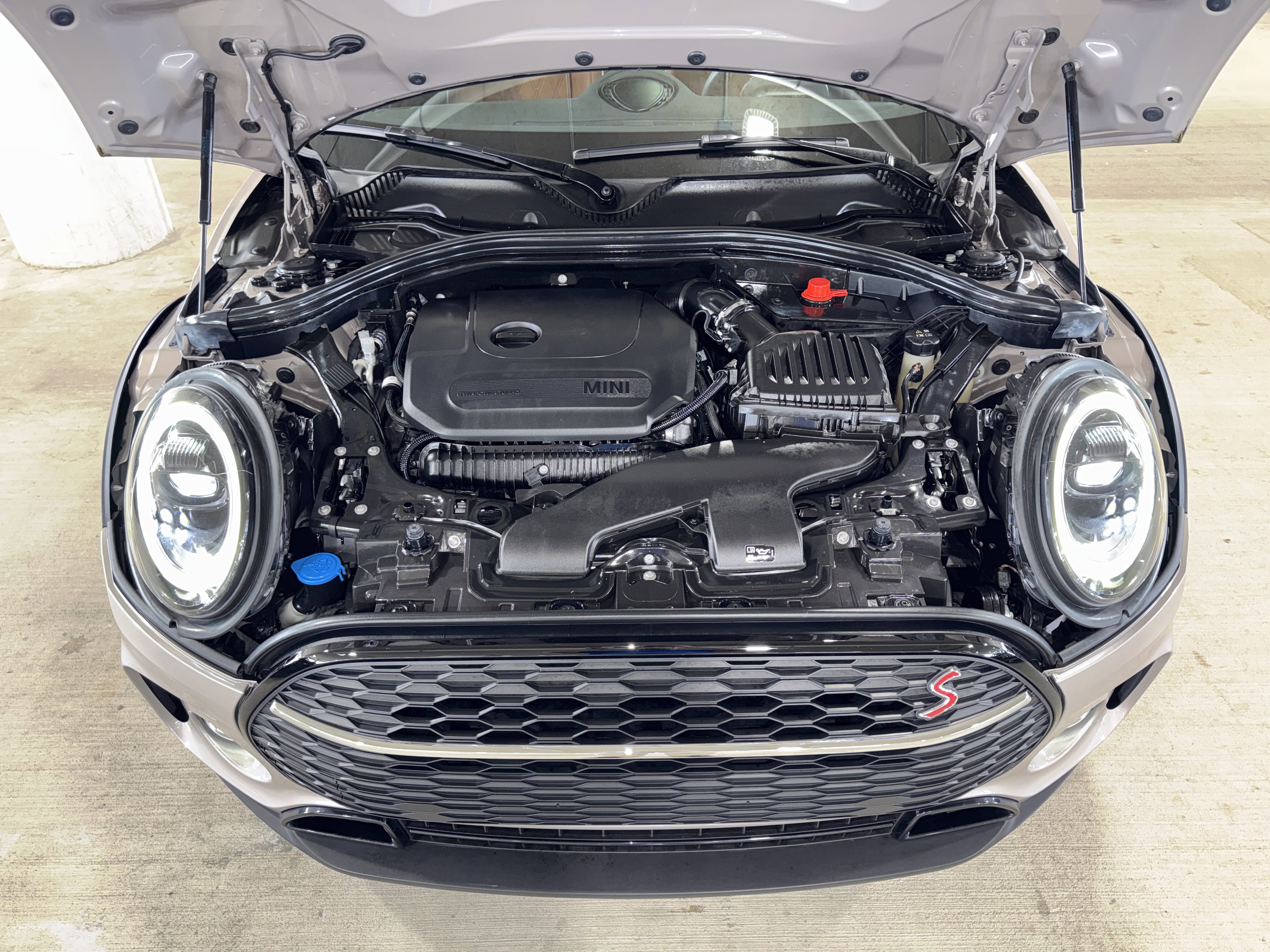 Used 2024 MINI Cooper Clubman S w/ Signature Upholstery Package image 35