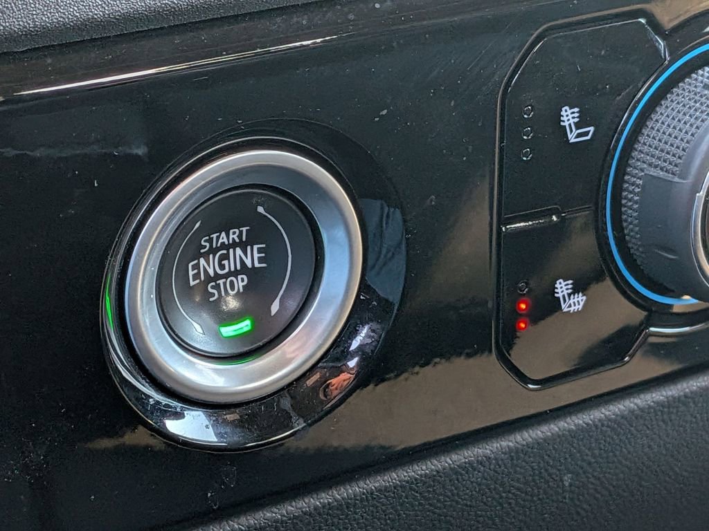 Used 2022 Chevrolet Silverado 1500 LT image 22