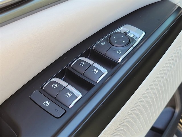 Certified 2024 Kia Carnival LX image 20