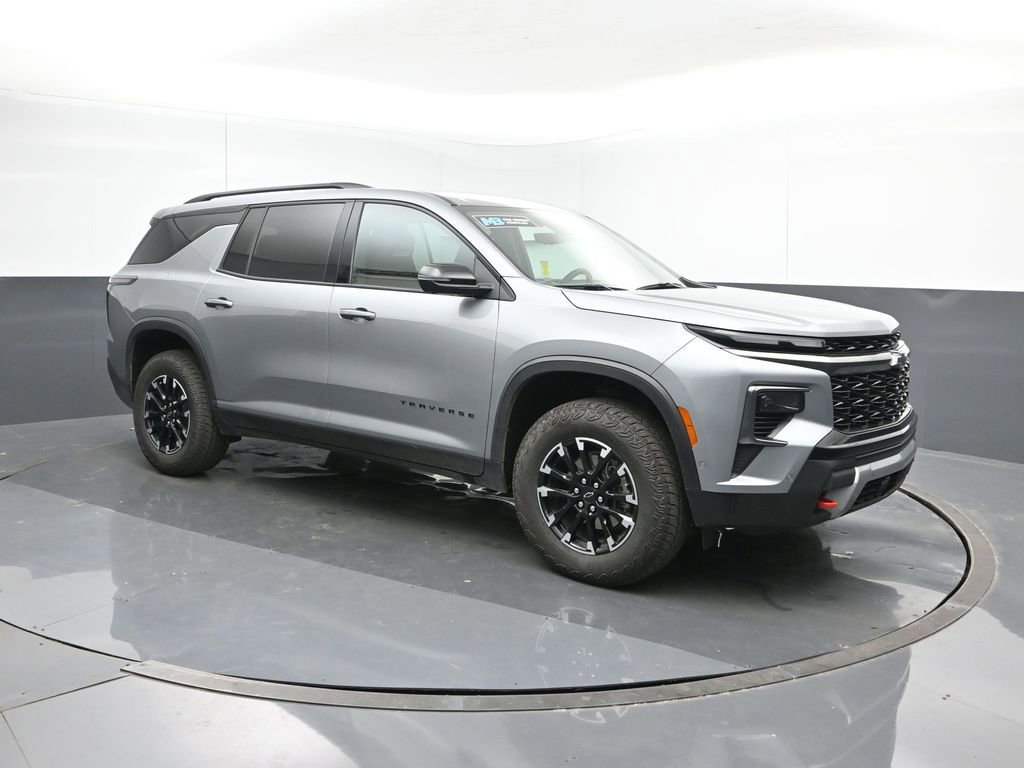 Certified 2024 Chevrolet Traverse Z71 w/ Enhanced Driving Package image 7